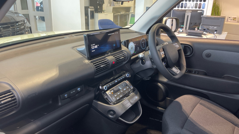 Hyundai INSTER 85kW 01 49kWh 5dr Auto Electric Hatchback